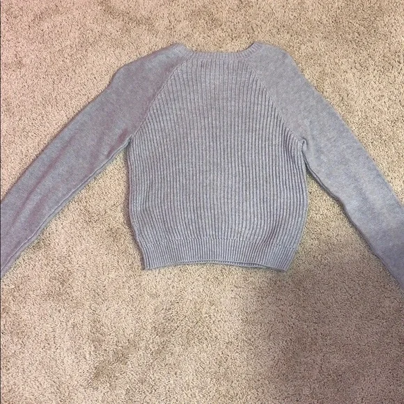 Women’s Aéropostale Light Gray Knit Cropped Sweater - Picture 7 of 7